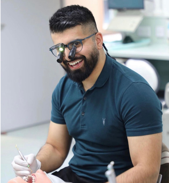 Emergency Dentist Leeds - Dr. Asif, Dentozen Leeds